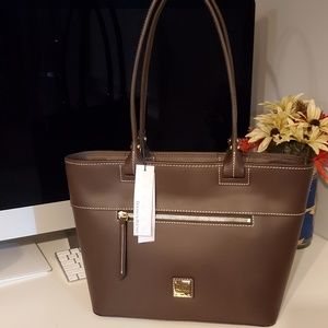 Dooney and Bourke Beacon Zip Tote
